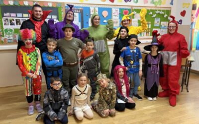 KAD DOĐU MAŠKARE, ŠKOLA POSTAJE POZORNICA