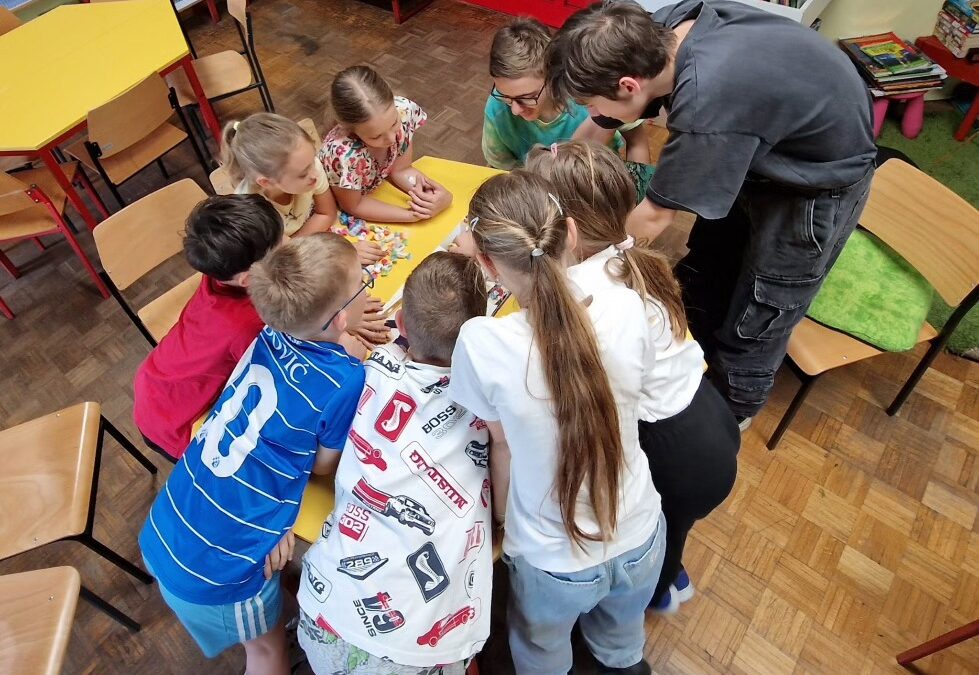 VELIKI ČITAJU MALIMA 3